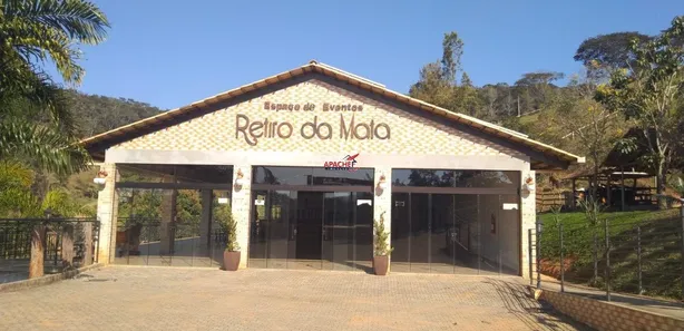 Conjunto Comercial / Sala para alugar, 300m² no Área Rural de Viçosa, Viçosa