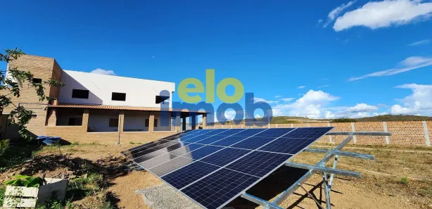 Fazenda / Sítio / Chácara com 4 Quartos à venda, 10000m² no Nina Liberato, Caruaru