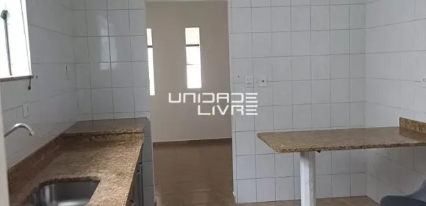 Casa Comercial com 2 Quartos para alugar, 140m² no Jardim Armênia, Mogi das Cruzes