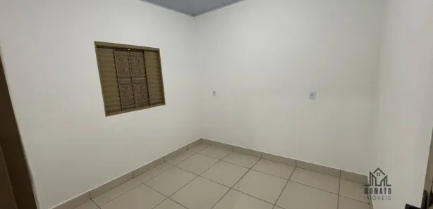 Casa com 4 Quartos para alugar, 122m² no Setor Palmares, Trindade