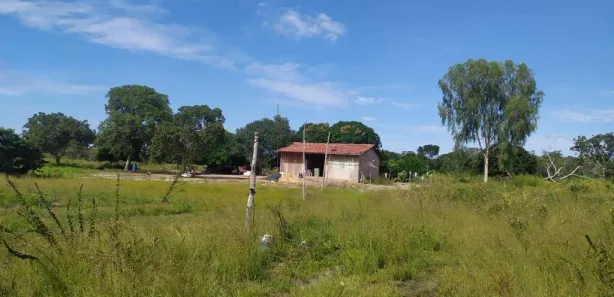 Terreno / Lote / Condomínio à venda, 740m² no Setor Central, Paranã