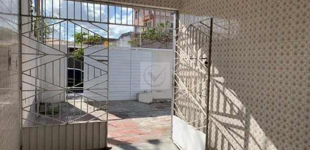 Casa com 3 Quartos à venda, 250m² no Treze de Julho, Aracaju