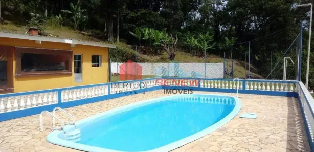 Fazenda / Sítio / Chácara com 6 Quartos à venda, 860m² no Sebandilha, Mairinque