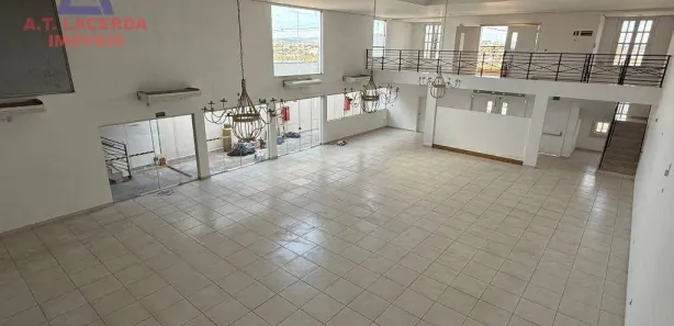 Loja / Salão / Ponto Comercial à venda, 450m² no Guarujá, Montes Claros