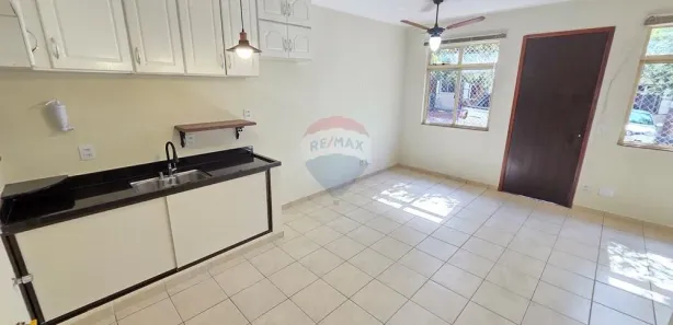 Casa de Condomínio com 2 Quartos para alugar, 73m² no Setor de Habitações Individuais Norte, Brasília