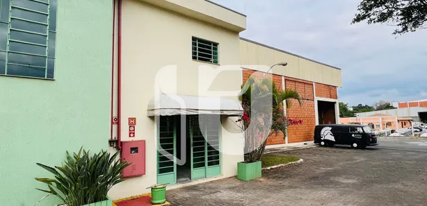 Galpão / Depósito / Armazém para venda ou aluguel, 3000m² no Paineiras, Itupeva