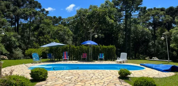 Fazenda / Sítio / Chácara com 2 Quartos à venda, 200m² no Cerne, Campina Grande do Sul