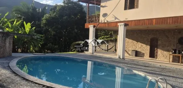 Fazenda / Sítio / Chácara com 4 Quartos à venda, 800m² no Cabuçu, Nova Iguaçu