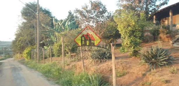 Fazenda / Sítio / Chácara com 2 Quartos à venda, 130m² no Área Rural de Taubaté, Taubaté