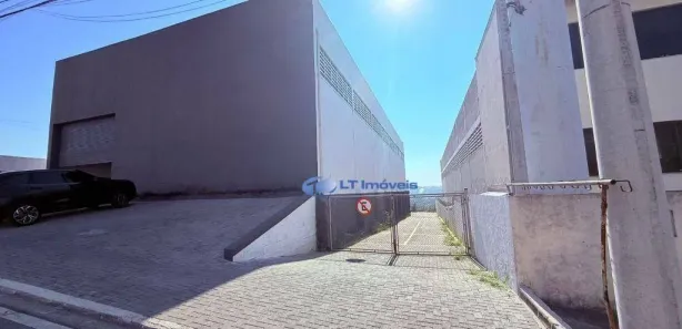 Galpão / Depósito / Armazém para alugar, 1203m² no Jardim Califórnia, Jacareí