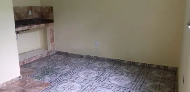 Casa com 2 Quartos para alugar, 18m² no Vila São João, São João de Meriti