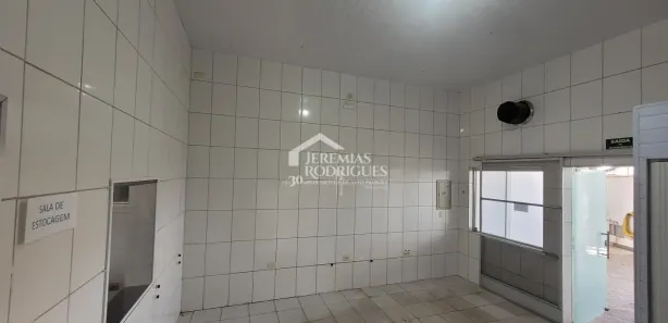 Prédio Inteiro para alugar, 360m² no Residencial Ouro Verde, Pindamonhangaba