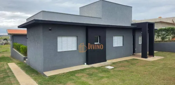 Fazenda / Sítio / Chácara com 2 Quartos à venda, 180m² no Sarapui, Sarapuí