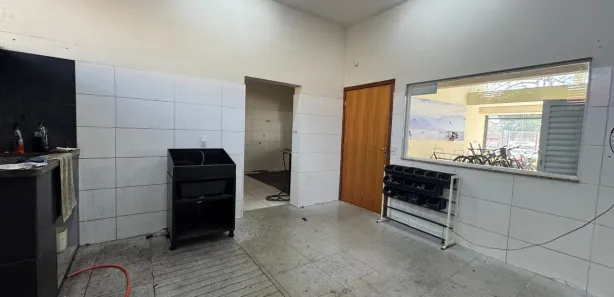 Prédio Inteiro para alugar, 289m² no Vila Industrial, Araçatuba