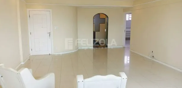 Apartamento com 3 Quartos para alugar, 189m² no São José, Aracaju