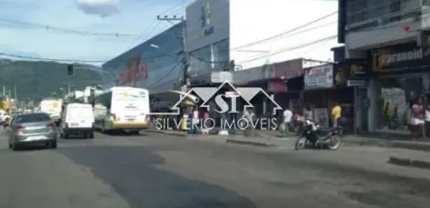 Loja / Salão / Ponto Comercial à venda, 250m² no Centro, Itaguaí