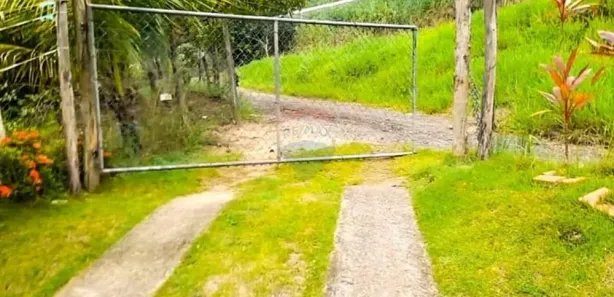 Fazenda / Sítio / Chácara com 2 Quartos à venda, 419m² no Campo Grande, Rio de Janeiro