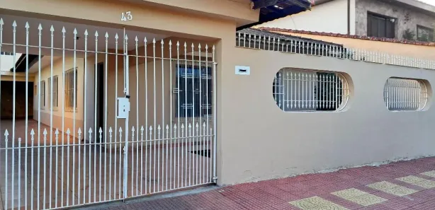Casa Comercial com 3 Quartos para alugar, 140m² no Centro, Ribeirão Pires
