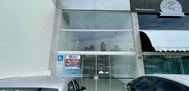 Conjunto Comercial / Sala para alugar, 112m² no Centro, Chapecó