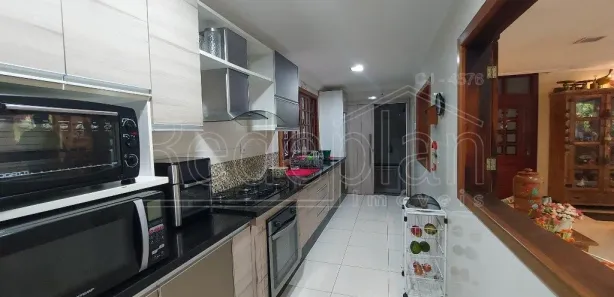 Fazenda / Sítio / Chácara com 4 Quartos à venda, 649m² no 9 de Abril, Barra Mansa