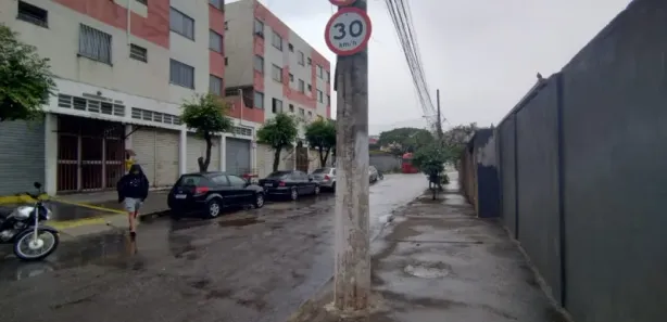 Loja / Salão / Ponto Comercial à venda, 40m² no Santo Antônio, Betim