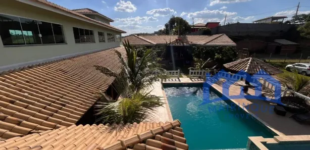 Fazenda / Sítio / Chácara com 3 Quartos à venda, 2400m² no , Mairinque