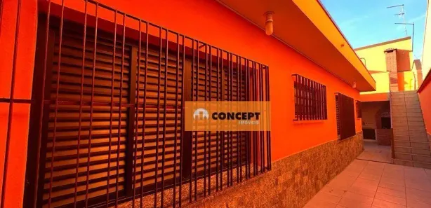 Casa Comercial com 3 Quartos para alugar, 190m² no Jardim Santa Helena, Suzano