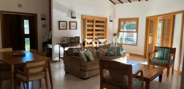 Casa de Condomínio com 3 Quartos à venda, 350m² no Bom Retiro, Teresópolis