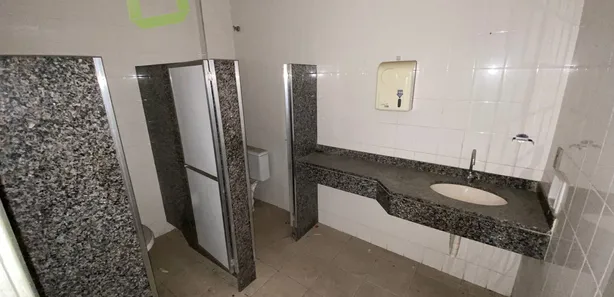 Prédio Inteiro para alugar, 540m² no Nova Cidade, Nilópolis