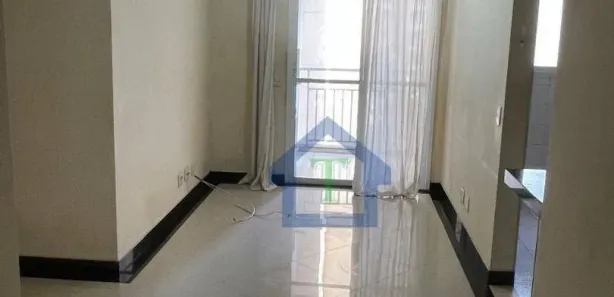 Apartamento com 3 Quartos para alugar, 74m² no Jardim Tupanci, Barueri