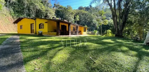 Fazenda / Sítio / Chácara com 2 Quartos à venda, 12500m² no , Juquitiba