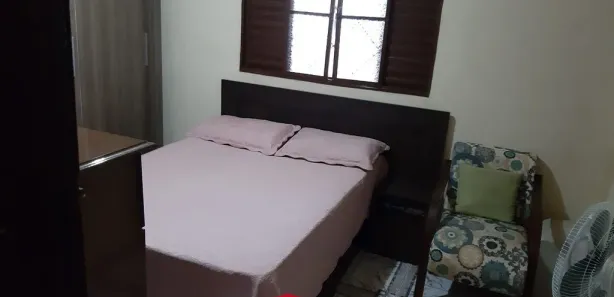 Fazenda / Sítio / Chácara com 2 Quartos para alugar, 180m² no Sítio Portal Vila Rica, Caçapava