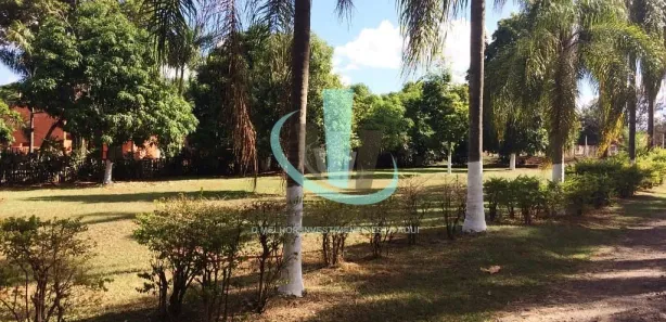 Fazenda / Sítio / Chácara com 3 Quartos para venda ou aluguel, 9693m² no Parque Tropical, Araraquara