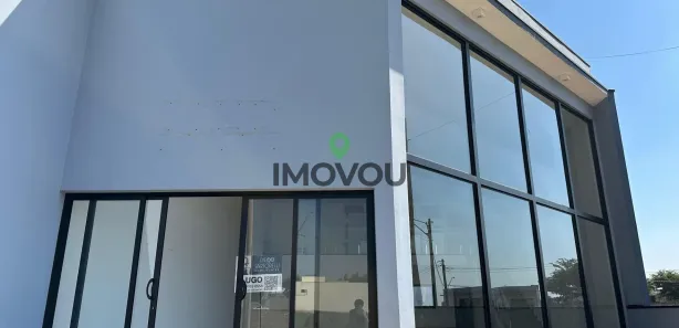 Loja / Salão / Ponto Comercial com 1 Quarto para alugar, 203m² no Portal Ville Jardins, Boituva