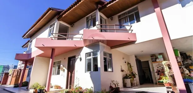Sobrado com 3 Quartos à venda, 129m² no Cajuru, Curitiba