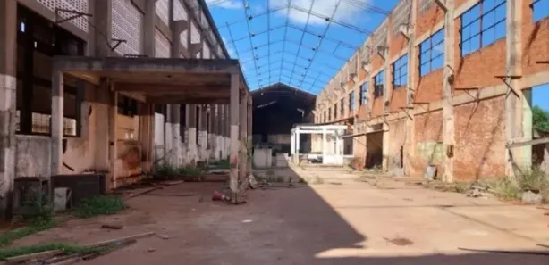 Galpão / Depósito / Armazém com 8 Quartos à venda, 7000m² no Parque Santos Dumont, Campos dos Goytacazes