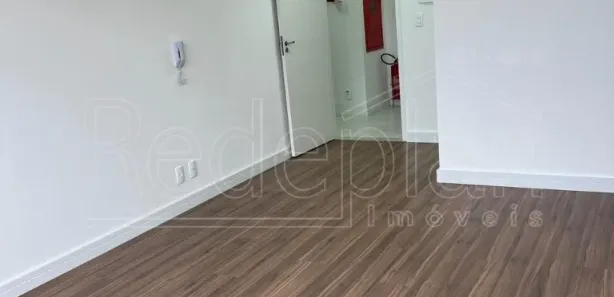 Conjunto Comercial / Sala para alugar, 25m² no Conforto, Volta Redonda