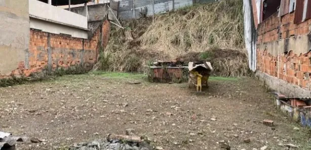 Terreno / Lote / Condomínio à venda, 399m² no São Geraldo, Volta Redonda