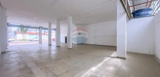 Prédio Inteiro com 4 Quartos à venda, 181m² no Setor de Desenvolvimento Econômico, Brasília