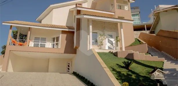 Sobrado com 4 Quartos para venda ou aluguel, 400m² no Jardim Imperial, Arujá