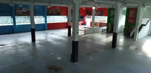 Prédio Inteiro para alugar, 3550m² no Balneário Praia do Pernambuco, Guarujá