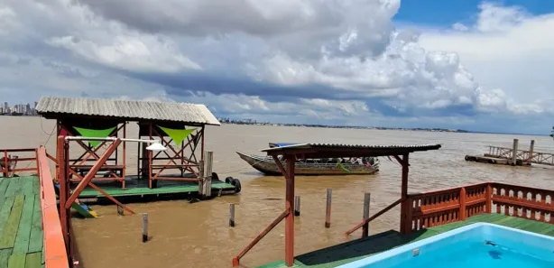 Hotel / Motel / Pousada com 5 Quartos à venda, 5600m² no Curió-Utinga, Belém
