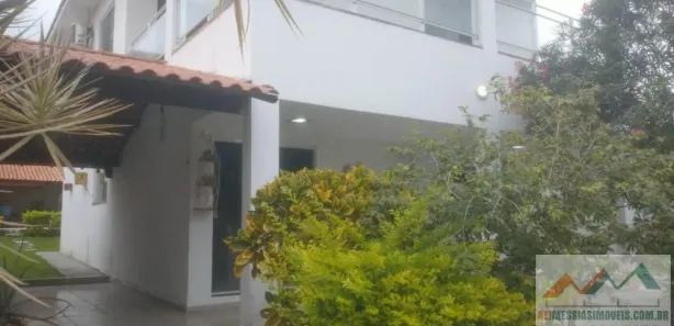 Casa de Condomínio com 5 Quartos para alugar, 200m² no Flamengo, Maricá