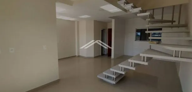 Sobrado com 3 Quartos à venda, 96m² no São José, Itapoá