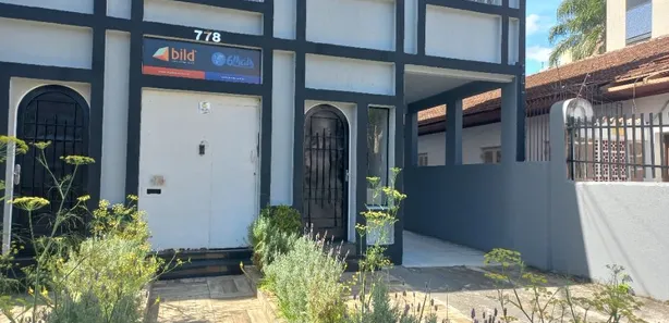 Loja / Salão / Ponto Comercial para alugar, 106m² no Juvevê, Curitiba