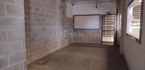 Galpão / Depósito / Armazém à venda, 1000m² no Parque Guarus, Campos dos Goytacazes