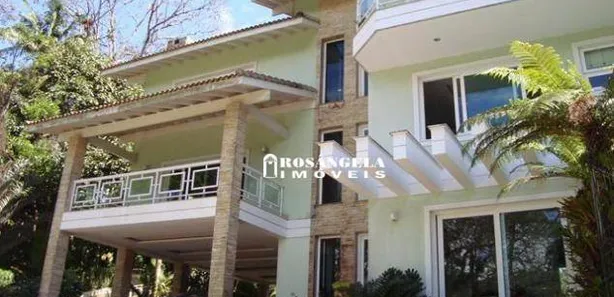 Casa de Condomínio com 5 Quartos para venda ou aluguel, 633m² no Carlos Guinle, Teresópolis