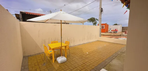 Casa de Condomínio com 2 Quartos à venda, 65m² no Zona Rural, 