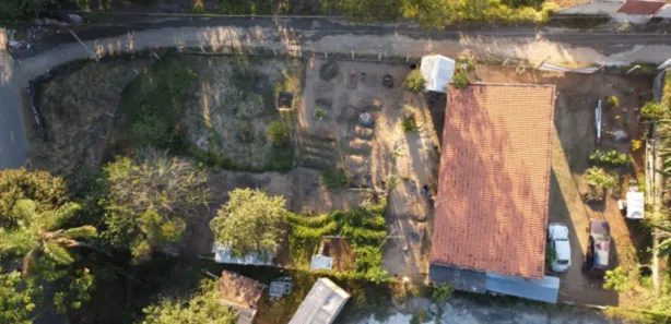 Fazenda / Sítio / Chácara com 1 Quarto à venda, 1100m² no Padre Marcelo, Caçapava