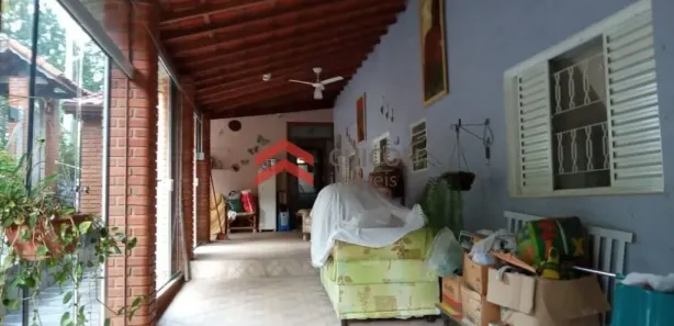 Fazenda / Sítio / Chácara com 2 Quartos à venda, 300m² no Centro, Mairinque